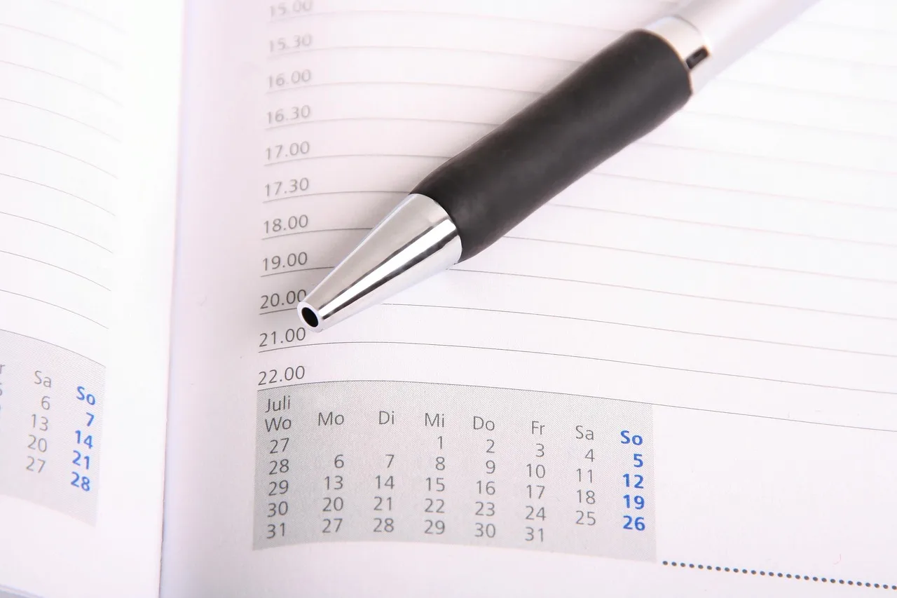 meeting, plan, office, note, time, schedule, write, calendar, ballpoint pen, pen, planning, paper, schedule, schedule, schedule, schedule, calendar, calendar, calendar, calendar, calendar. Mistakes that quietly derail email campaign planning schedules