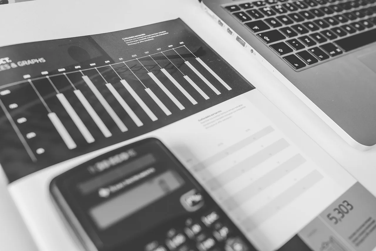 calculator, numbers, accounting, charts, graphs, finance, macbook, laptop, computer, technology, gray computer, gray technology, gray laptop, gray finance, gray numbers, gray accounting, accounting, accounting, accounting, accounting, accounting, finance. Email marketing strategy benchmarks: what to document